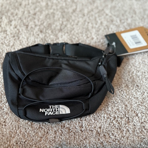 The North Face Black Belt Bag - Picture 1 of 3